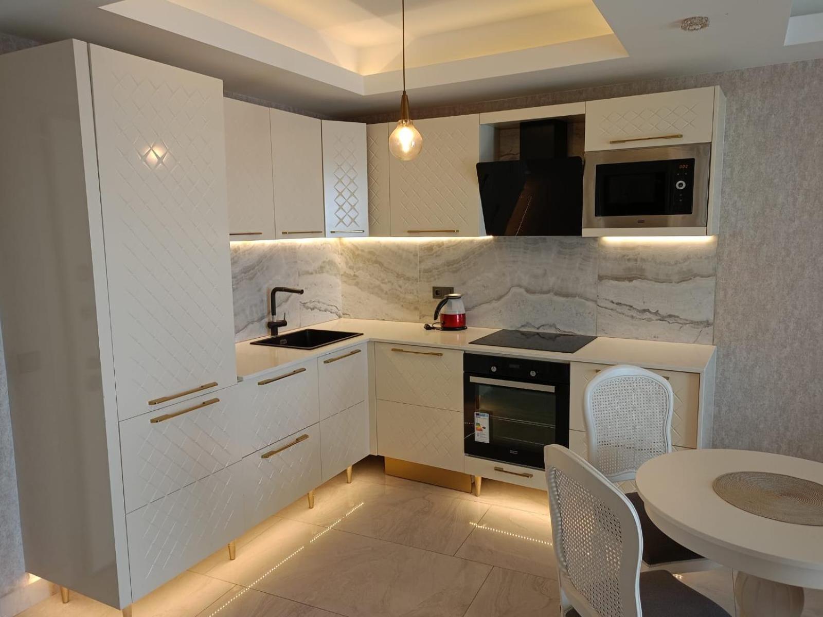 אלאניה Elite Luxury Suite & Spa מראה חיצוני תמונה