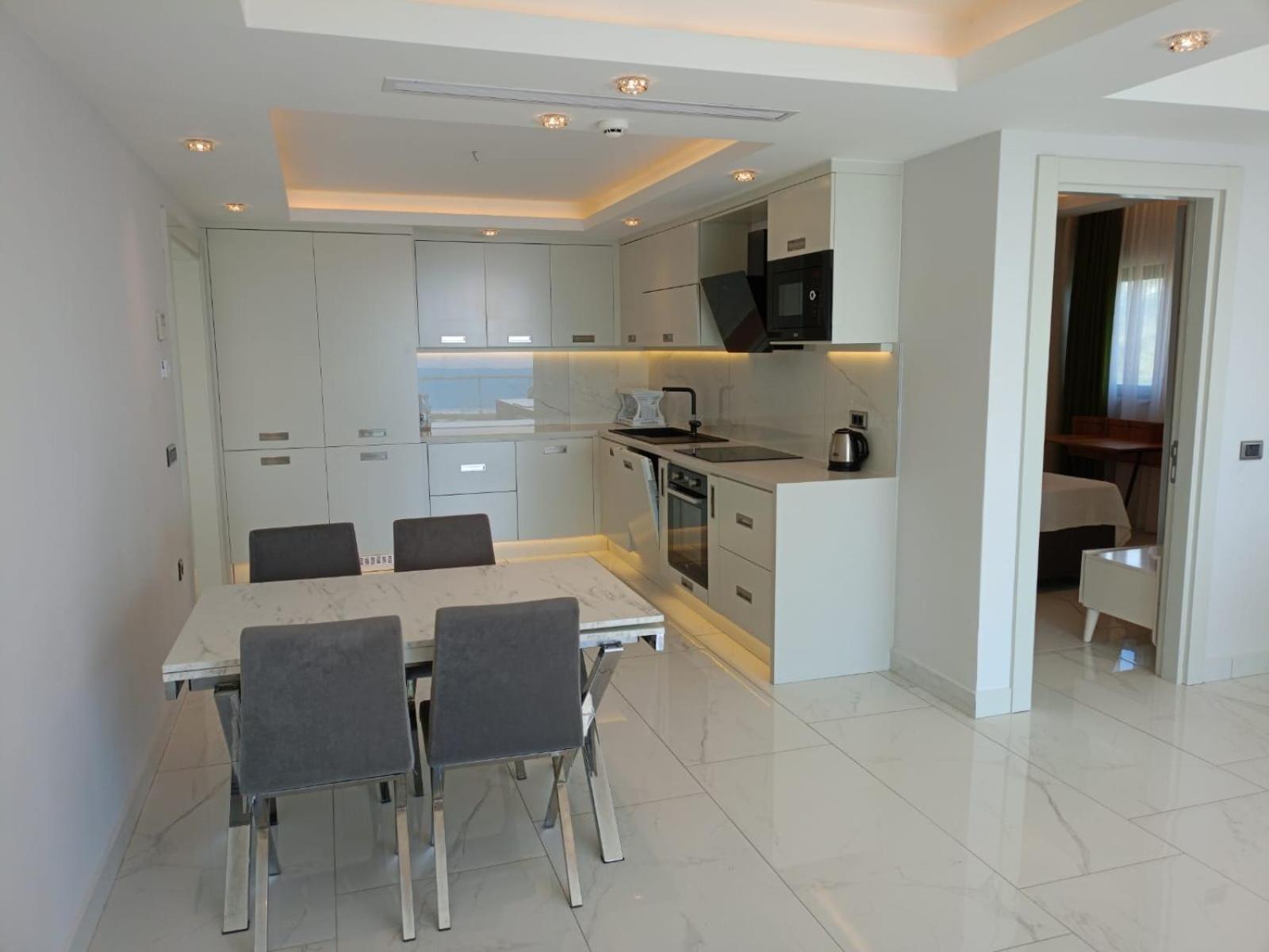 אלאניה Elite Luxury Suite & Spa מראה חיצוני תמונה